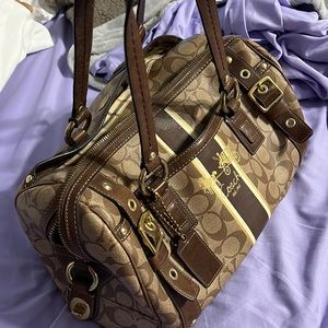 Coach purse Heritage line